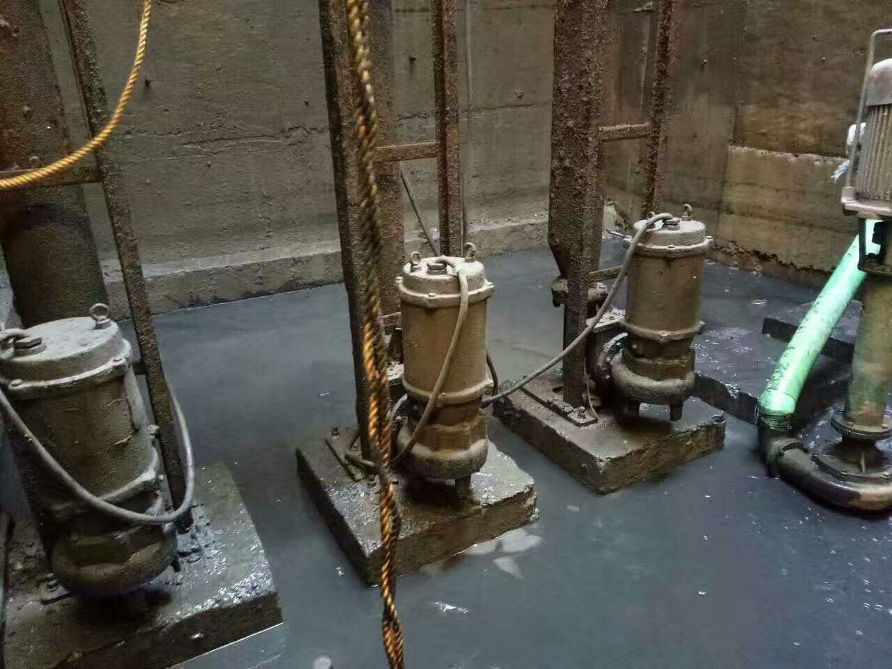 耀州污水池清理